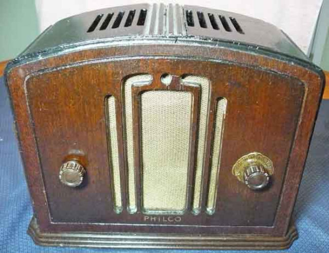 Philco 57C_100